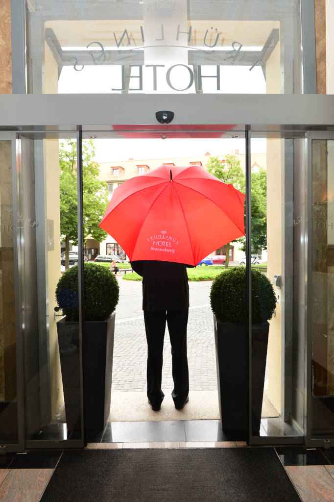 Frühlings-Hotel Braunschweig Regenschirm